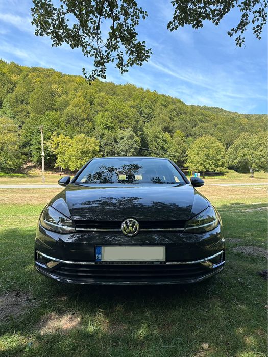 VOLKSWAGEN Golf 2020