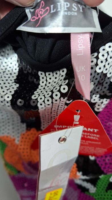 Пайетена рокля Lipsy London