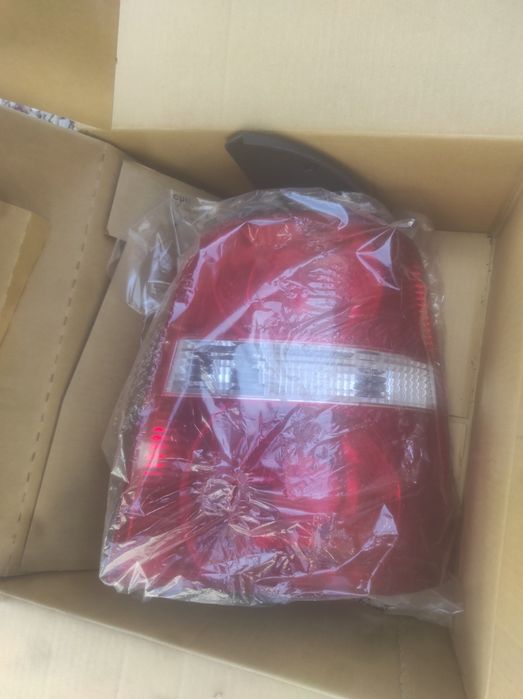 Vând Stop  Touran dreapta