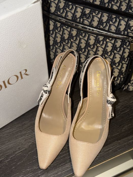Обувки на ток Dior