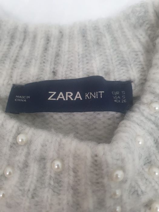 Продам тёплую кофту Zara