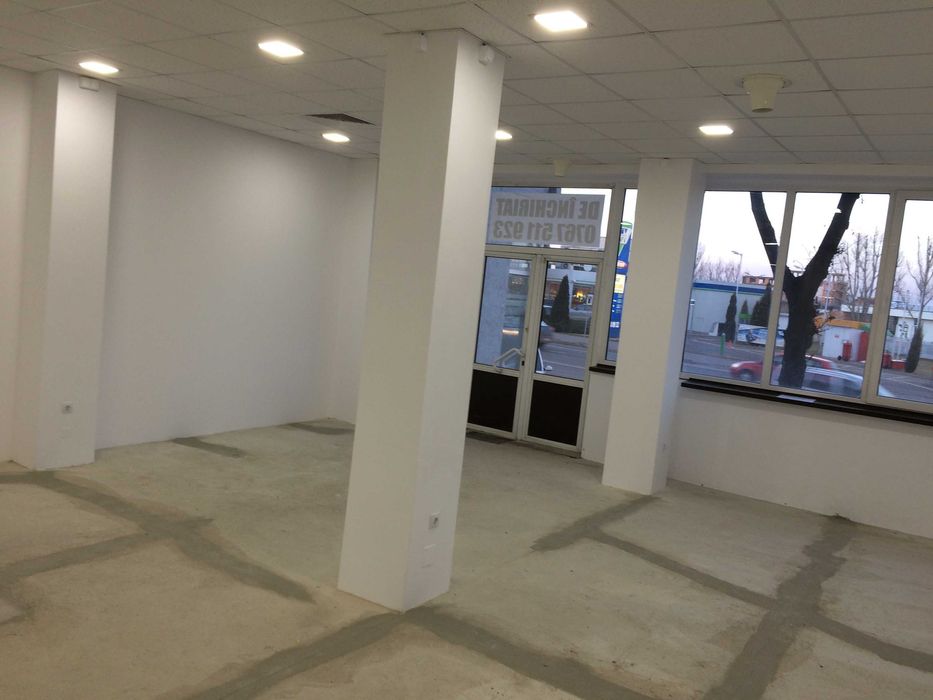 SPATIU COMERCIAL De Vanzare cu Chirias
