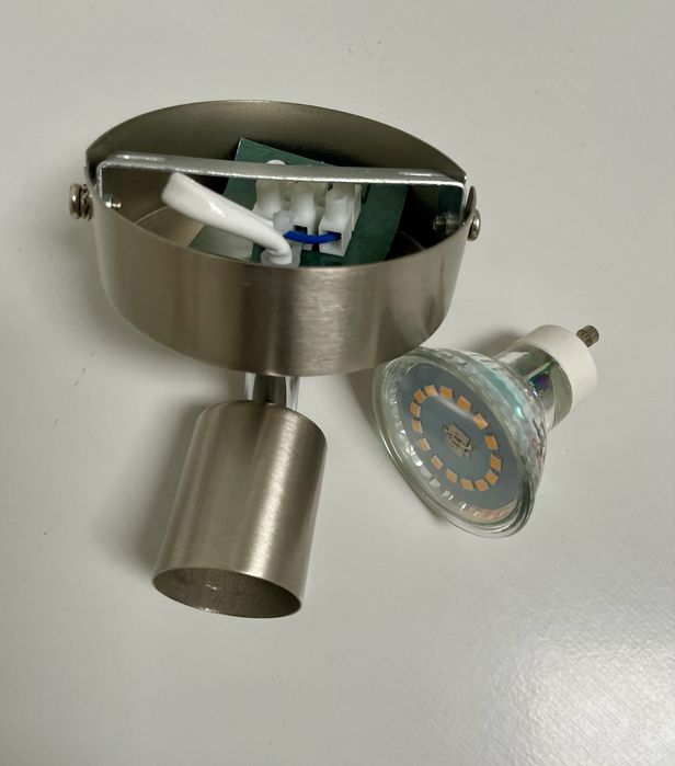 Lustre aspect industrial