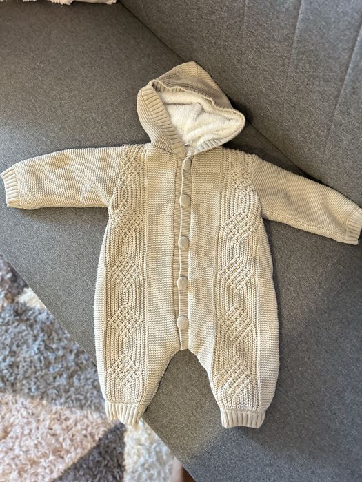 Бебешки дрешки и ескимос