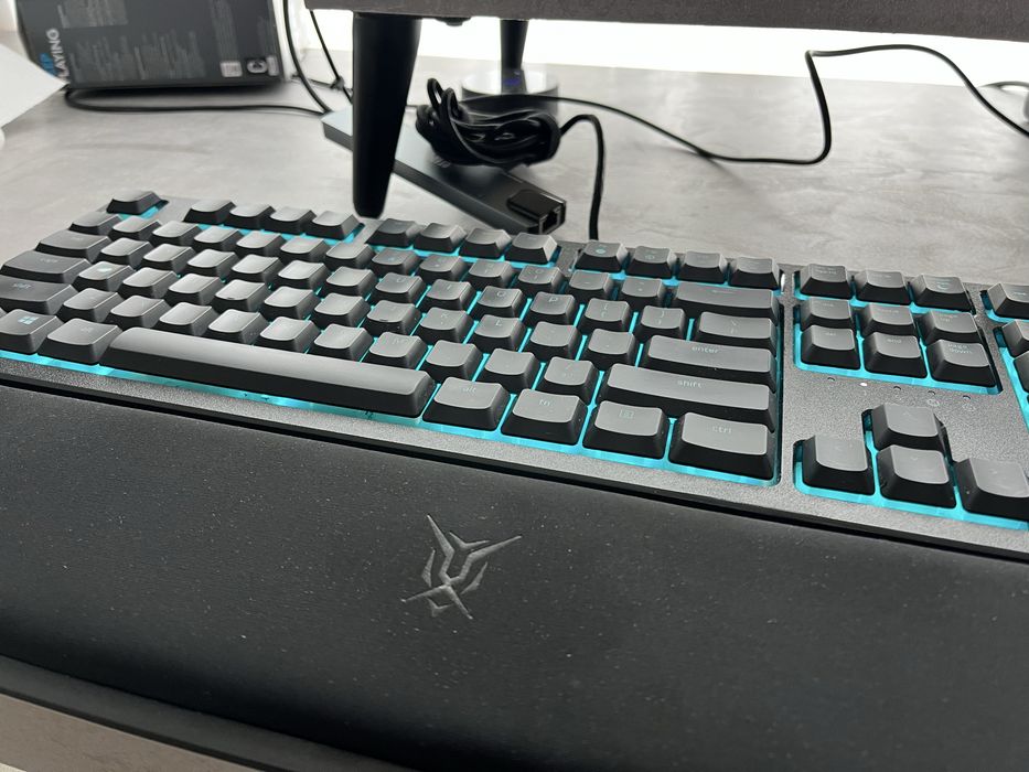 Tastatura Razer Ornata v2 - semi-mecanica RGB