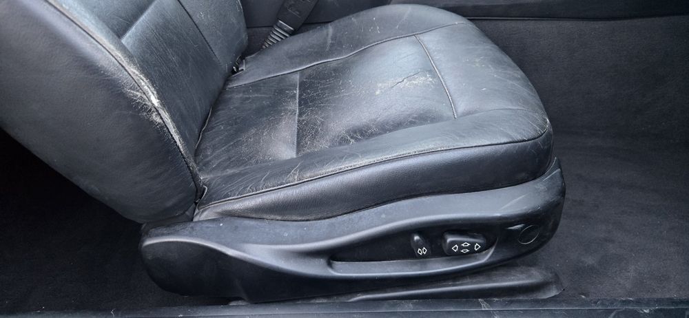 Dezmembrez BMW E46 coupe 323CI