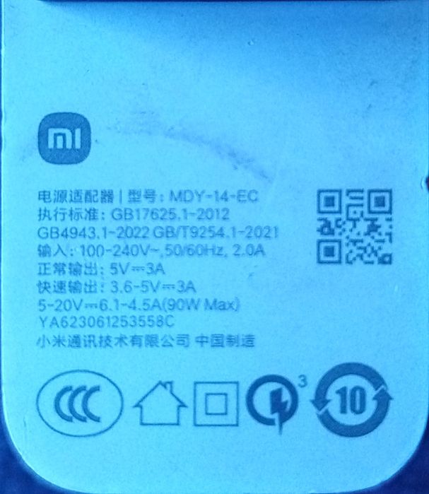 Zaryadchik 90w,super,ish xolatida