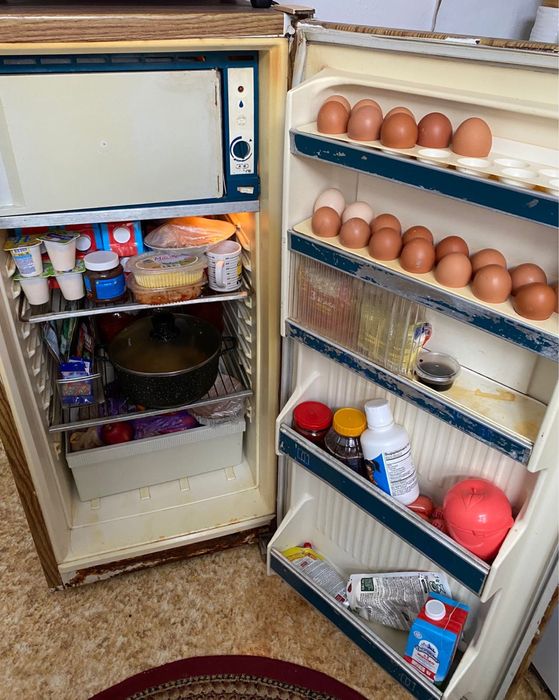 Холодильник сатылады