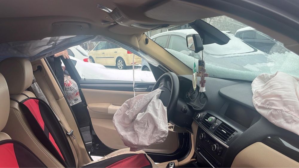 BMW X3 avariat,automati 5x4