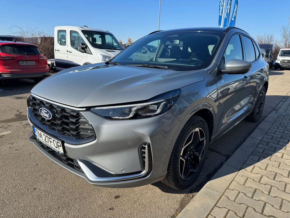 Ford Kuga Ford Kuga MCA 5 usi ST-Line X 2.5l Duratec PHEV 243 CP