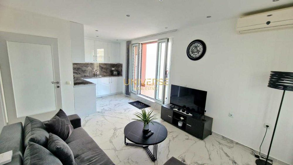 Продава се Двустаен апартамент в Свети Влас - 94 кв.м за 690 €/кв.м - Снимка #1