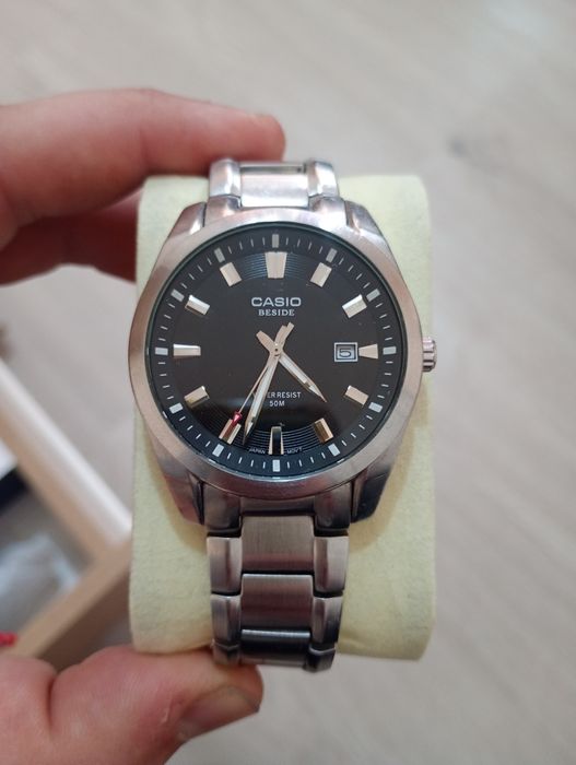Мъжки часовник Casio в отлично състояние