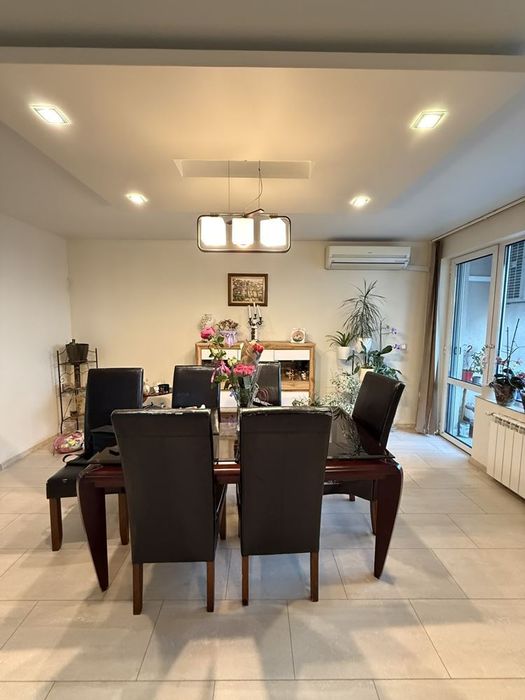 Продава се Къща в София, Орландовци - 495 кв.м за 1010 €/кв.м - Снимка #9