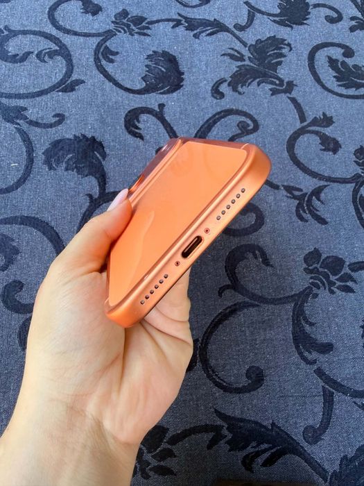 Vând iPhone 17 Pro Max Cosmic Orange 512 GB , ca nou, folosit 2 săptămâni
