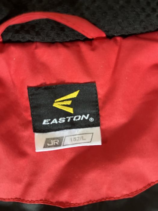 Демисезонный костюм Easton