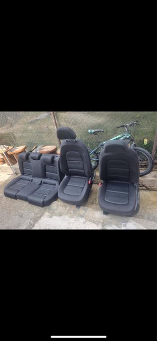 Салон за Audi A4B8