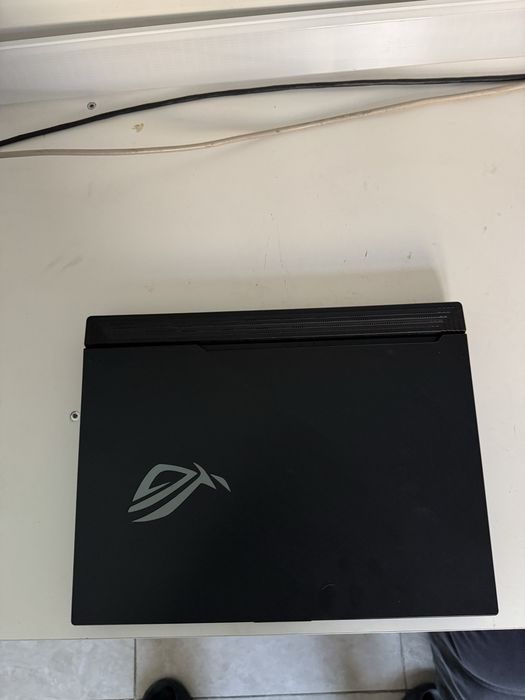 Игровой ноутбук Asus Rog Strix