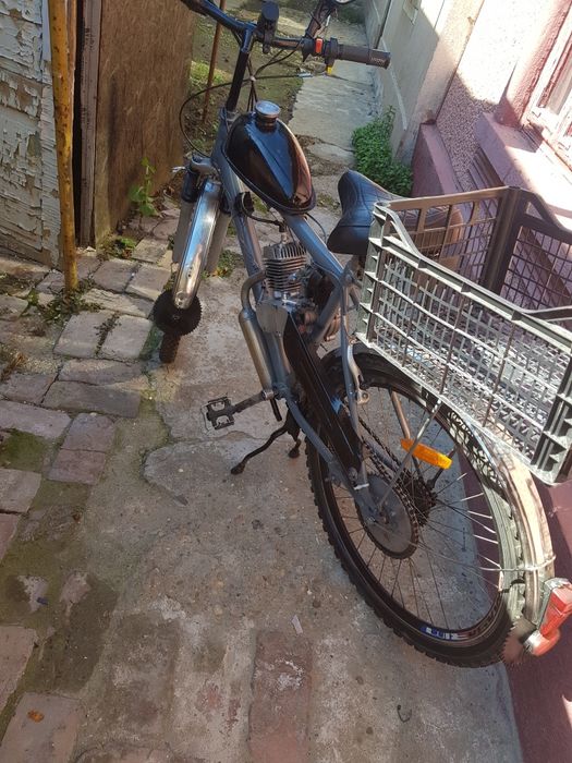 Bicicleta de vanzare