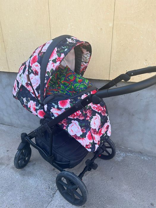 Коляска 150тыс тнг