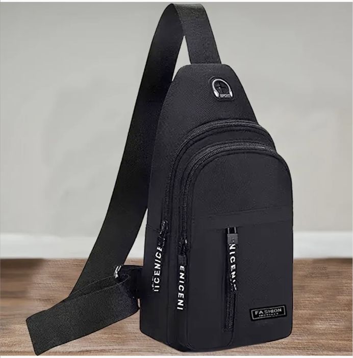 Мъжки чантички за през рамо в два варианта за телефон,ваканция и спорт
