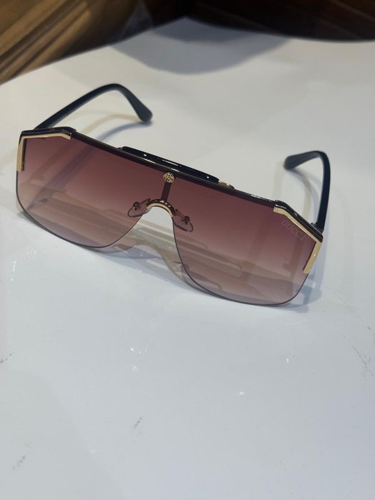 Ochelari de soare Gucci