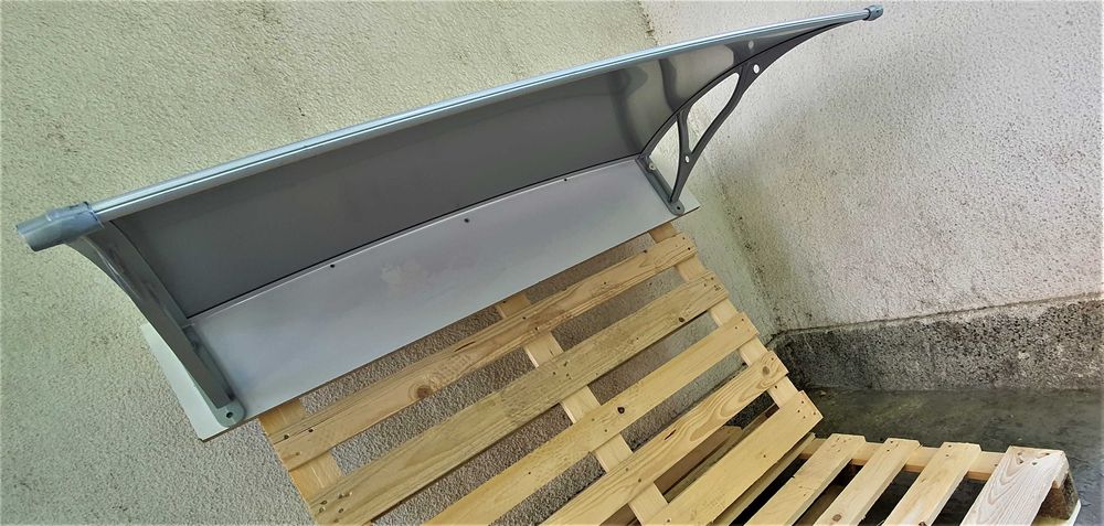 Навес, козирка с плътна сянка. Бонд - 3 мм. с пластмасови ребра