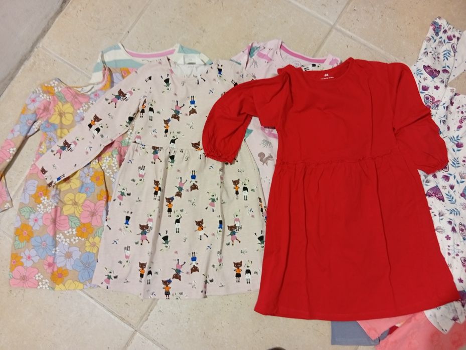 Пролетен лот за момиче 6-7 г.-20 евро.