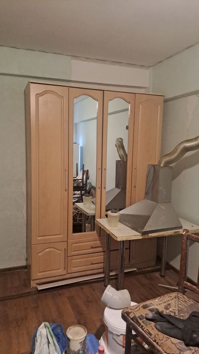 Продам шкаф в хорошем состоянии