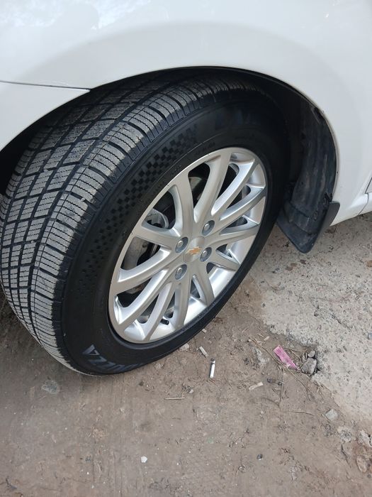 Cobalt diska Largo shinasi bilan birga