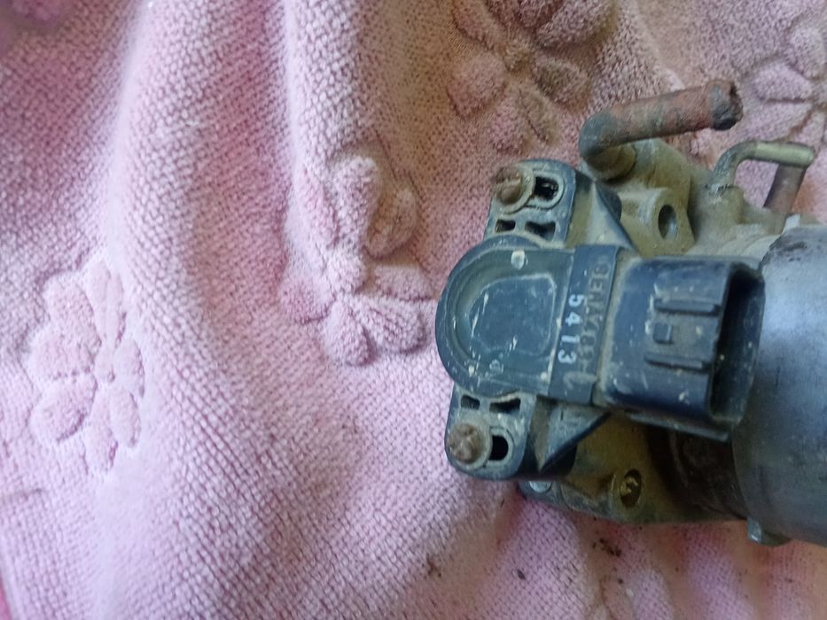Дросельная заслонка sr 20
