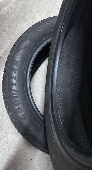Зимни гуми 205/55/16  Goodyear ultragrip9 Цената е за два броя!