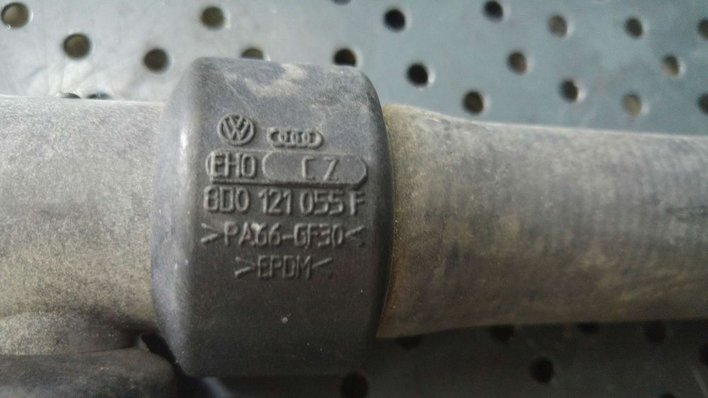 Furtun conducta apa 1.9 tdi vw passat b5 8d0121055f