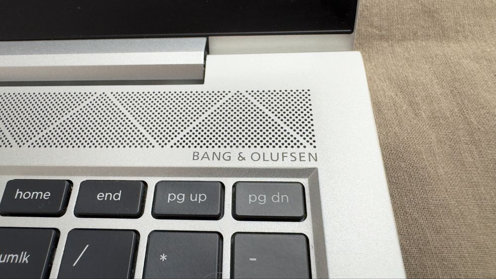 Laptop HP Elitebook 850 GB