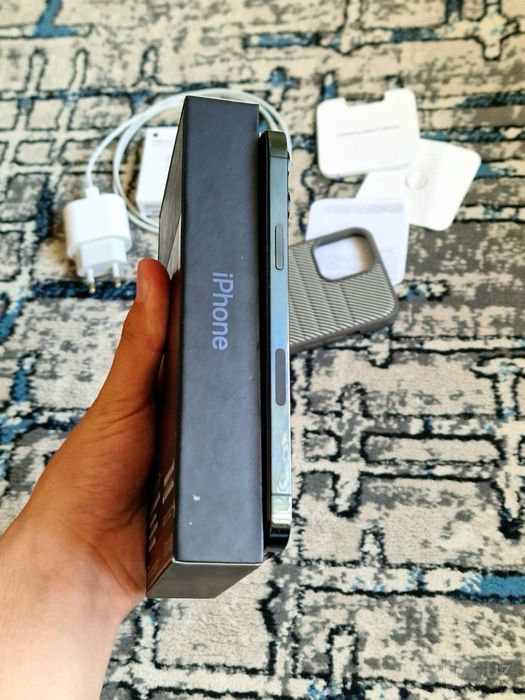 Iphone 12 pro max Radnoy 128/92%
