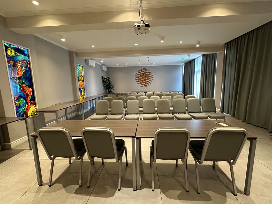 Inchiriez sala conferinte evenimente private