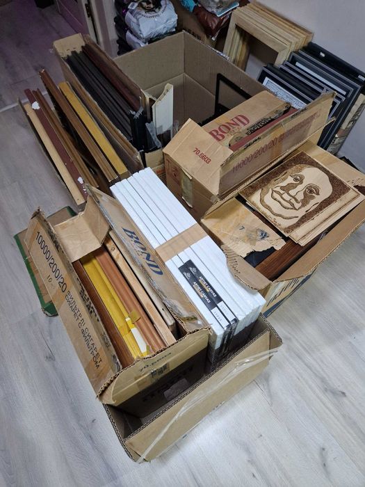 рамки и подрамники для картин