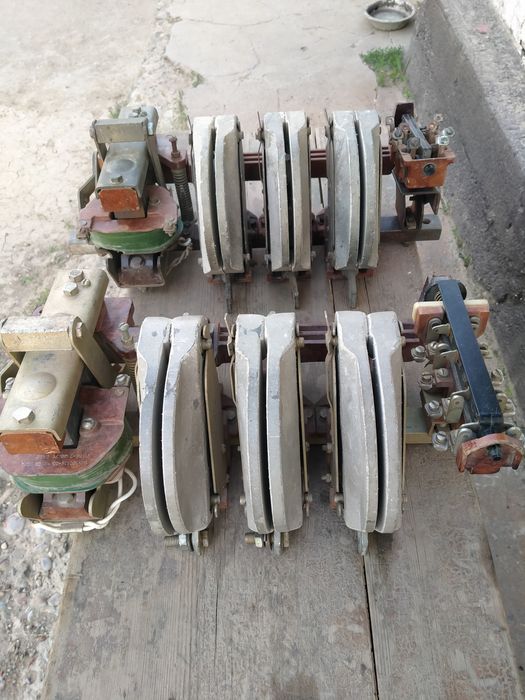 Контакторы разные.