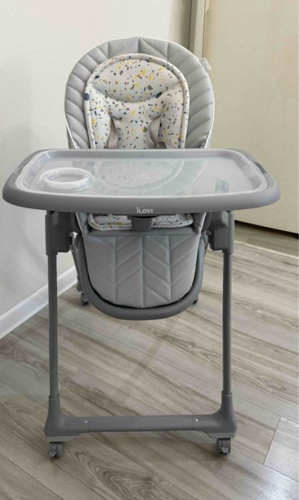 Стульчик для кормления от iLovi