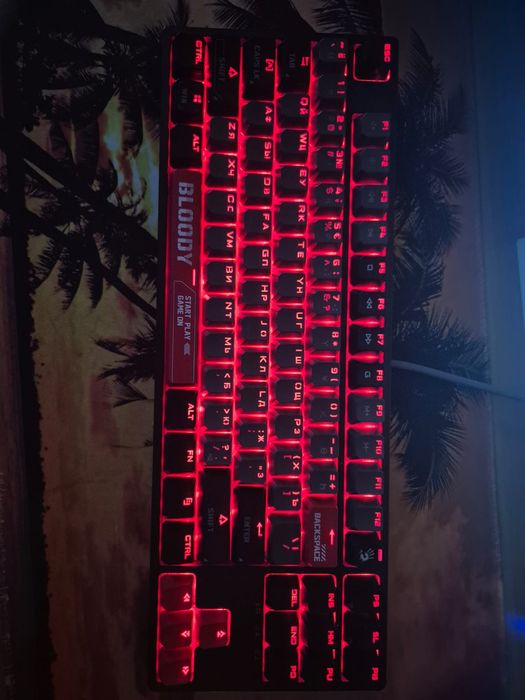 Продам клаву в отличном