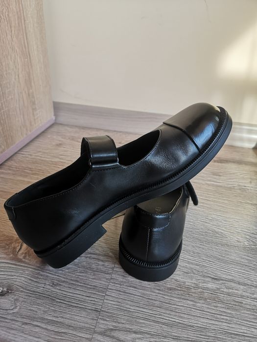 Обувки Sergio Bardi, 37 размер, нови