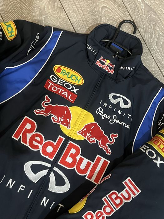 Редбул(Redbull) бомпер.С бирками.О цене договоримся.