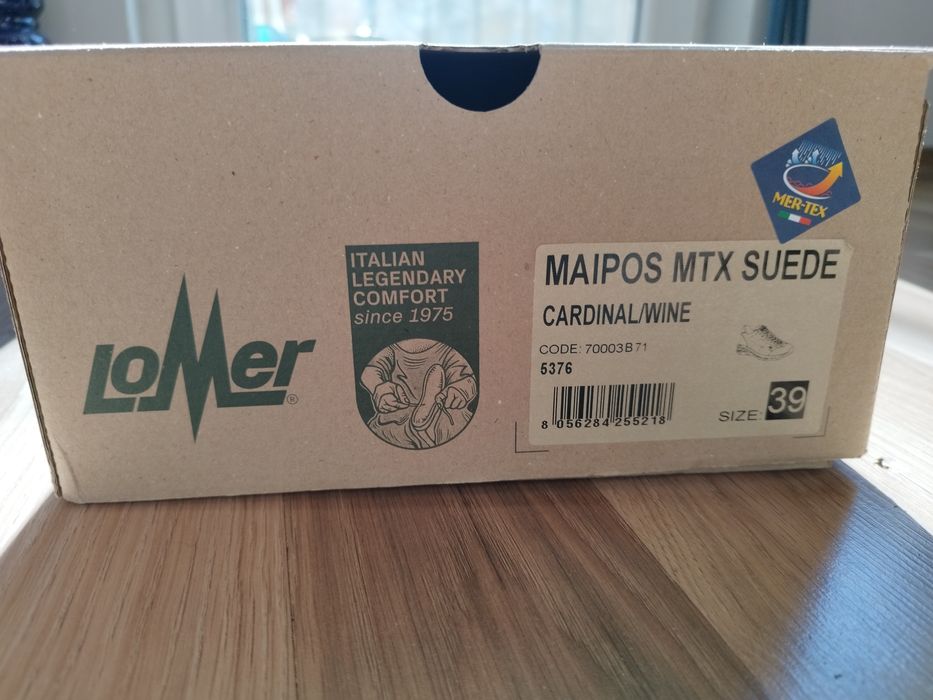 Туристически дамски обувки Lomer 39