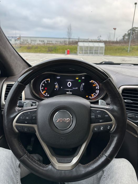 Vand Jeep grand cherokee