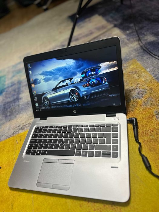 laptop Hp 745- G3, amd pro A10. video ati R6