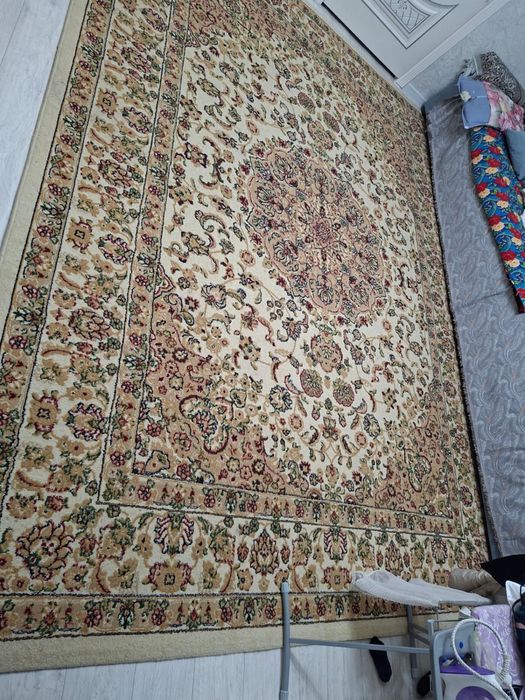 Продается ковер
