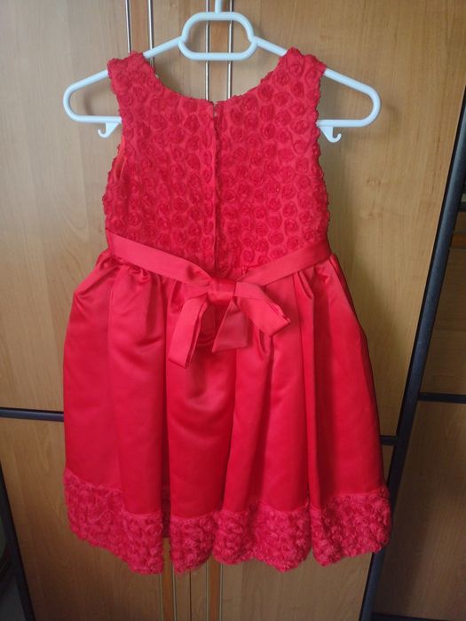 Rochie roșie eleganta, 5-6 ani