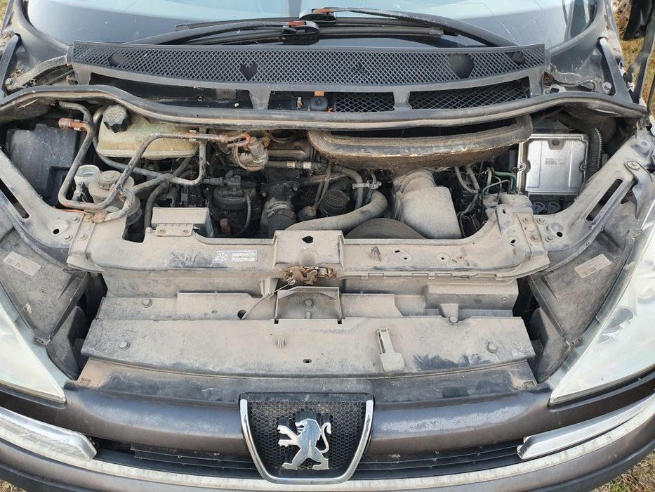 Peugeot 807 на части