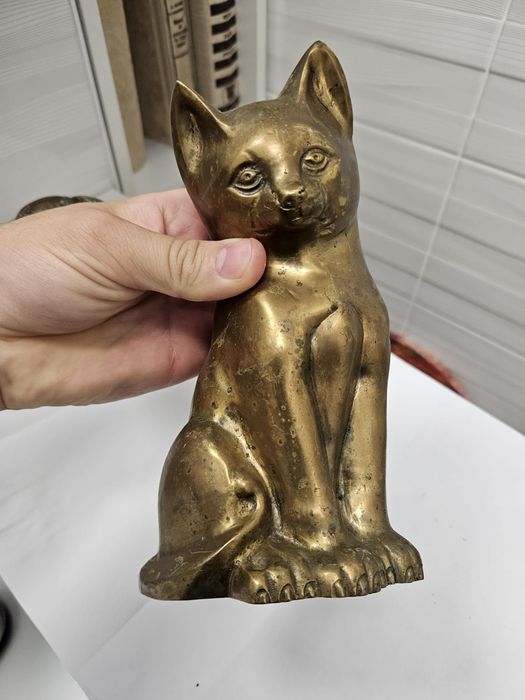 Pisica de bronz de 20 cm inaltime