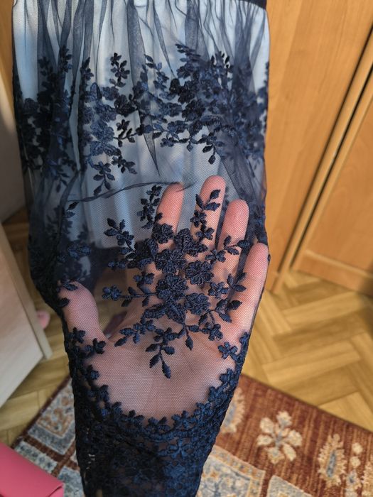 Продам платье на 4-5 лет