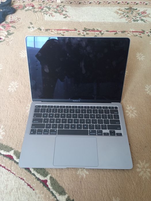 Macbook Air 2020 M1